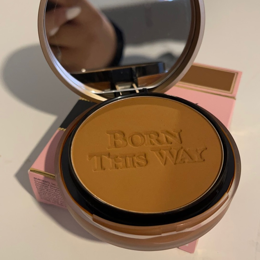 Too faced makeup